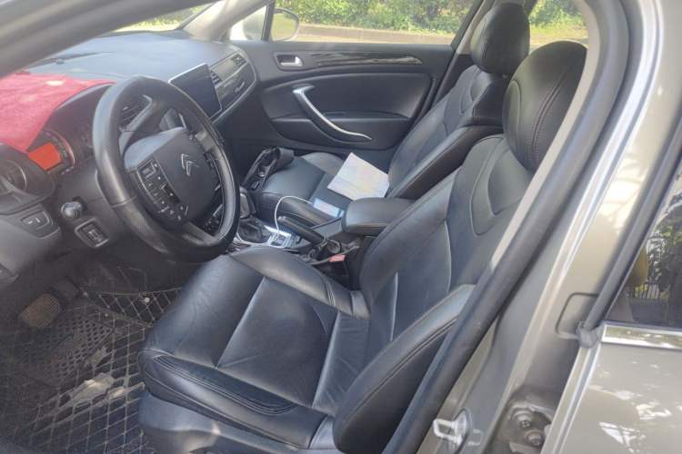 Used Citroen C5 2014 2.0L Automatic Luxury Edition Driver Seat