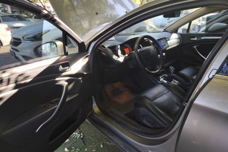Used Citroen C5 2014 2.0L Automatic Luxury Edition Driver Seat