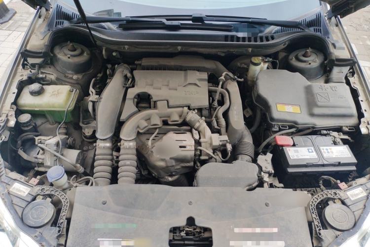 Used Citroen C5 2014 1.6T Automatic Prestige Model Engine Bay