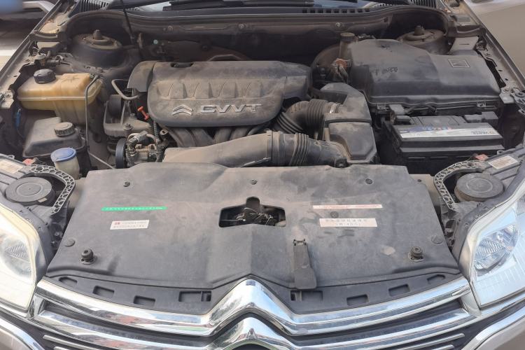Used Citroen C5 2014 2.0L Automatic Luxury Edition Engine Bay