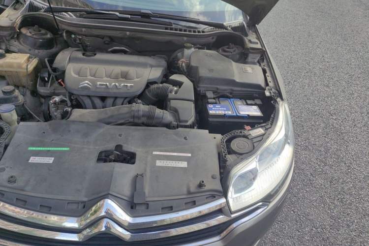 Used Citroen C5 2014 2.0L Automatic Luxury Edition Engine Bay Left