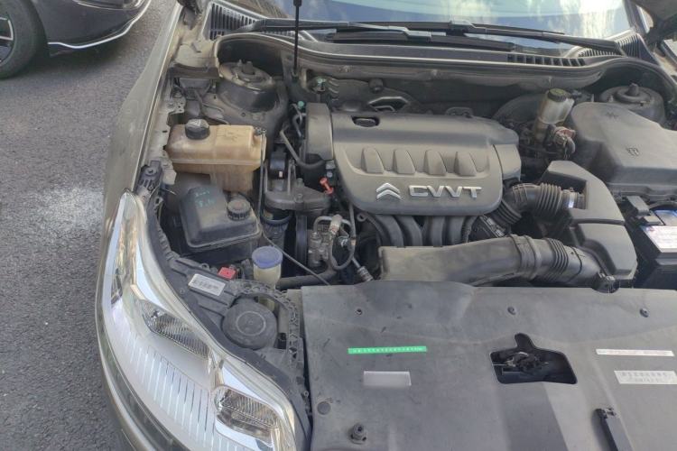 Used Citroen C5 2014 2.0L Automatic Luxury Edition Engine Bay Right