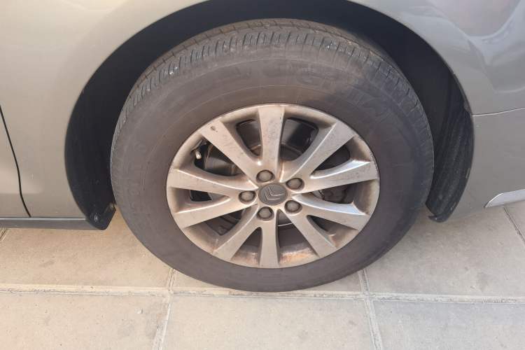 Used Citroen C5 2014 2.0L Automatic Luxury Edition Exterior 4