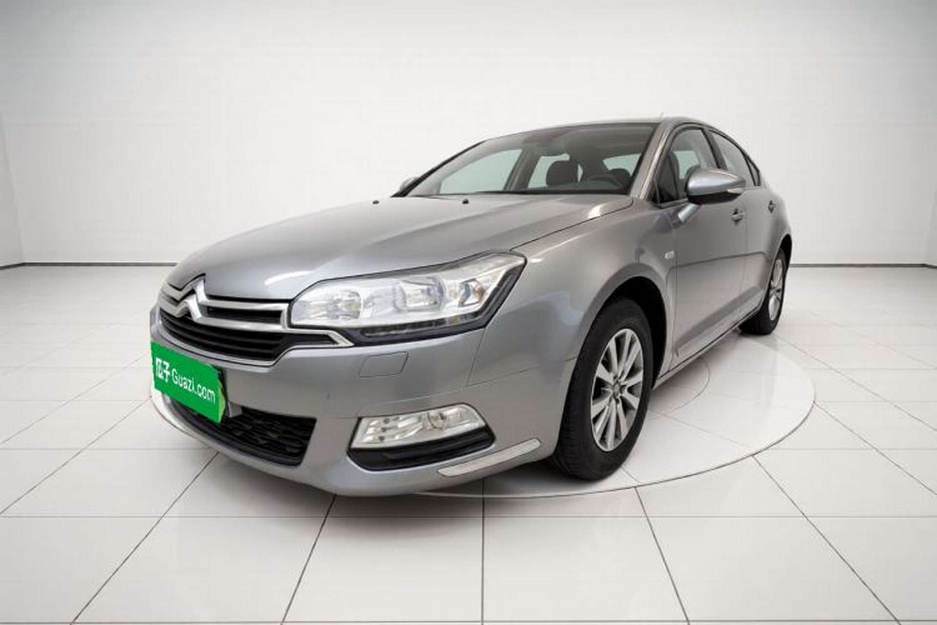 Used Citroen C5 2014 1.6T Automatic Luxury Model Front Left 45 Deg