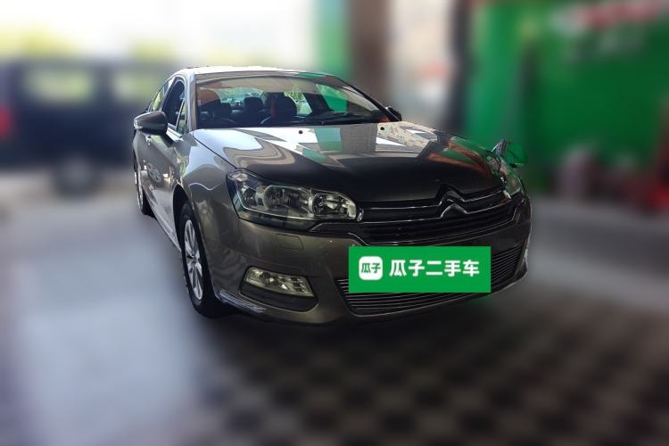 Used Citroen C5 2014 2.0L Automatic Luxury Edition Front Right 45 Deg