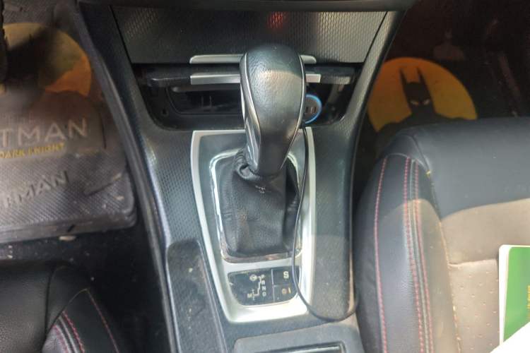 Used Citroen C5 2014 1.6T Automatic Luxury Model Gear Lever