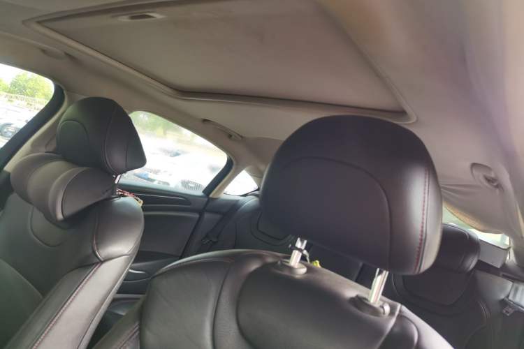 Used Citroen C5 2014 1.6T Automatic Luxury Model Headliner