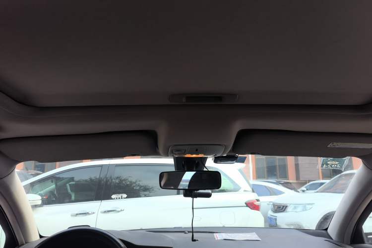 Used Citroen C5 2014 2.0L Automatic Luxury Edition Headliner