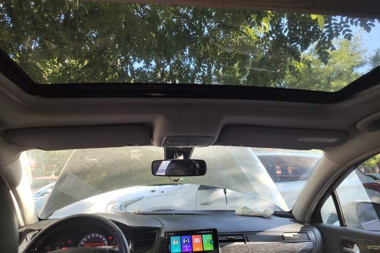 Used Citroen C5 2014 2.0L Automatic Luxury Edition Headliner