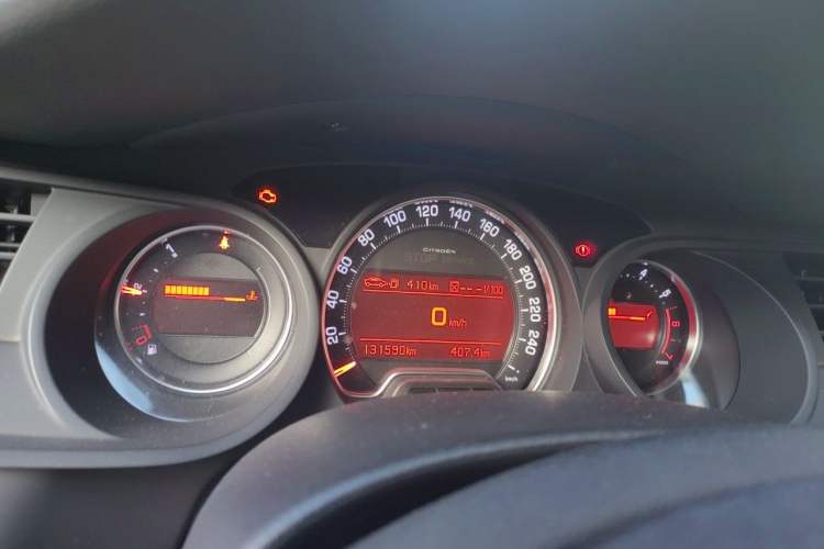 Used Citroen C5 2014 2.0L Automatic Luxury Edition Instrument Cluster