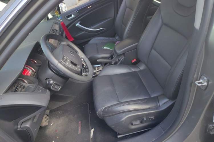 Used Citroen C5 2014 2.0L Automatic Luxury Edition Left Front Seat
