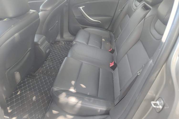 Used Citroen C5 2014 2.0L Automatic Luxury Edition Left Rear Seat