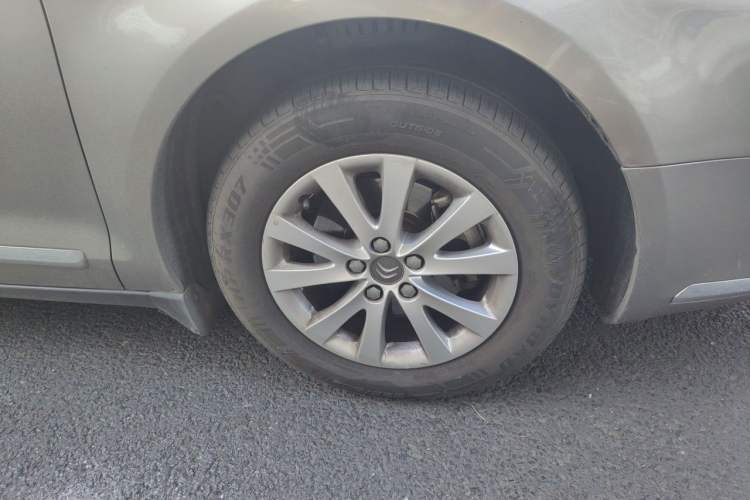Used Citroen C5 2014 2.0L Automatic Luxury Edition Right Front Wheel Hub