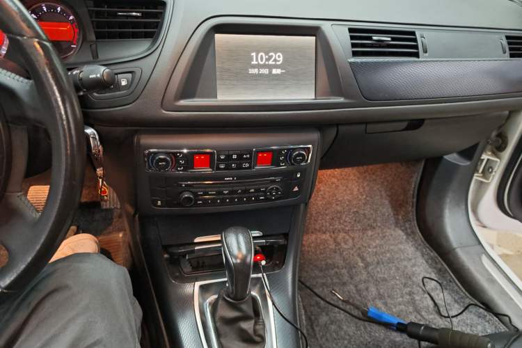 Used Citroen C5 2014 1.6T Automatic Luxury Model Audio And AC Panel