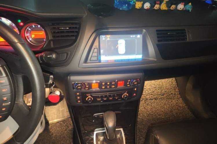 Used Citroen C5 2014 2.0L Automatic Luxury Edition Audio And AC Panel