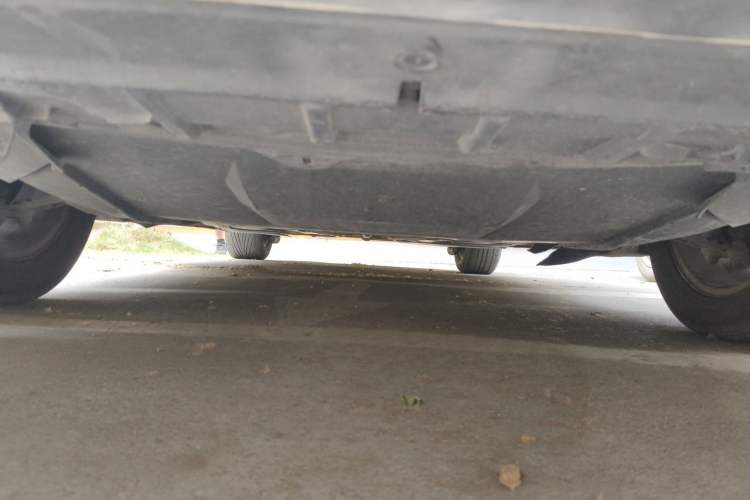 Used Citroen C5 2014 2.3L Automatic Luxury Version Chassis Front