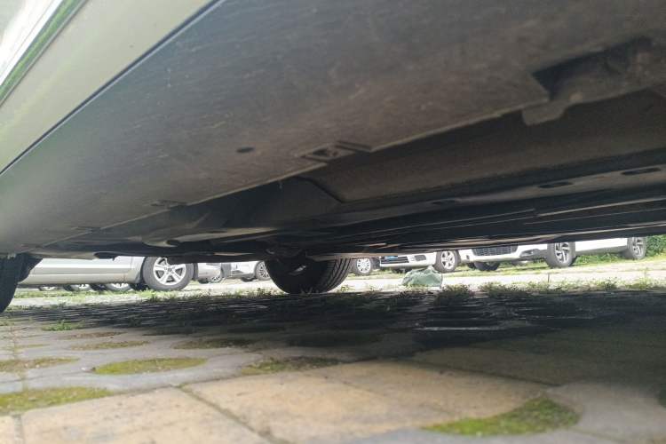 Used Citroen C5 2014 2.0L Automatic Luxury Edition Chassis Front Right
