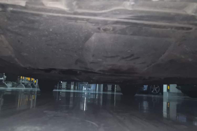 Used Citroen C5 2014 1.6T Automatic Luxury Model Chassis Front