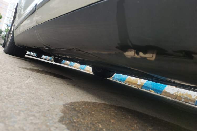 Used Citroen C5 2014 2.0L Automatic Zunyue Model Chassis Rear Left