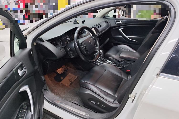 Used Citroen C5 2014 1.6T Automatic Luxury Model Driver Seat