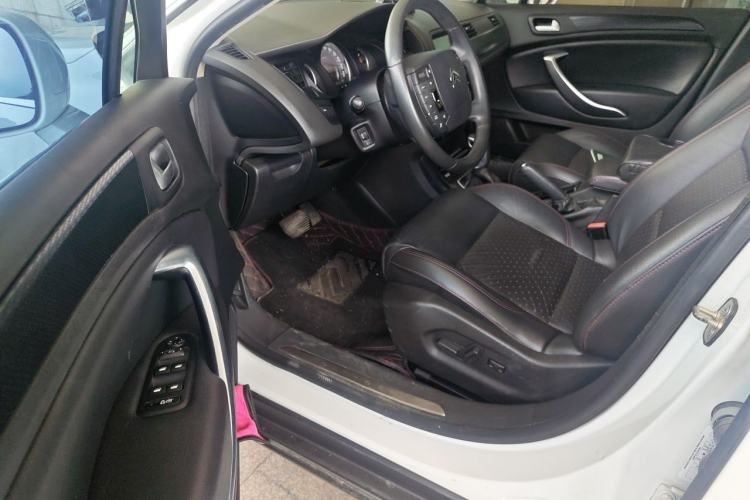 Used Citroen C5 2014 1.6T Automatic Luxury Model Driver Seat