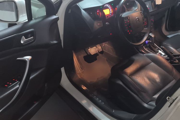 Used Citroen C5 2014 1.6T Automatic Luxury Model Driver Seat