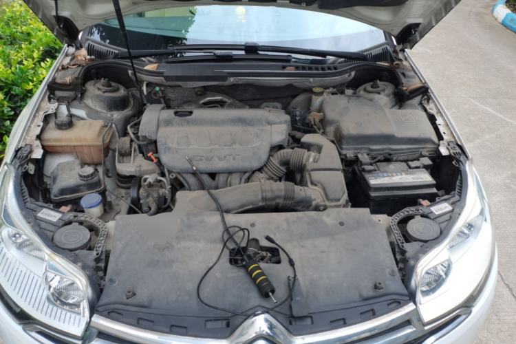 Used Citroen C5 2014 2.0L Automatic Zunyue Model Engine Bay