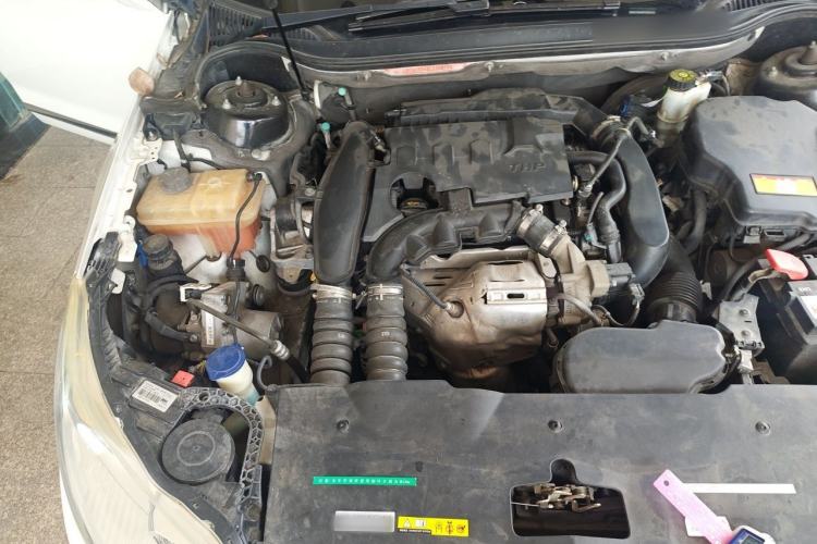 Used Citroen C5 2014 1.6T Automatic Luxury Model Engine Bay Right