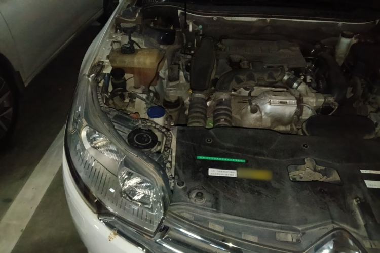 Used Citroen C5 2014 1.6T Automatic Luxury Model Engine Bay Right