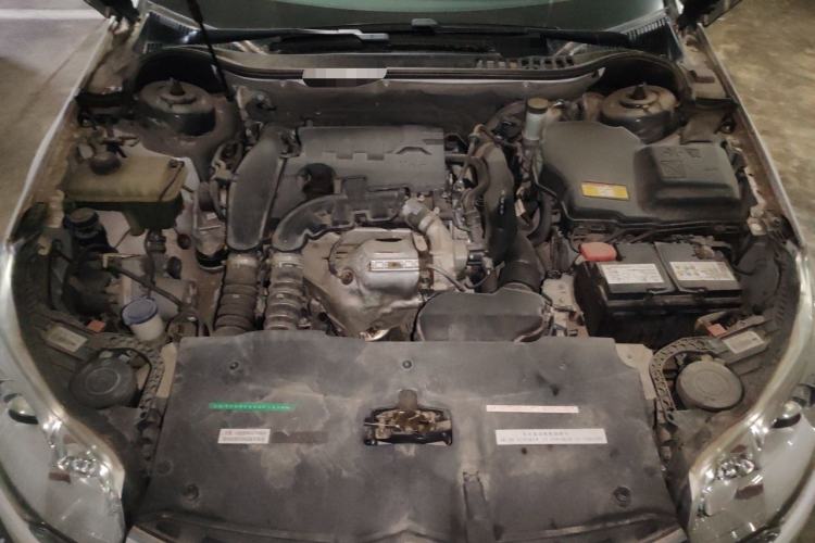 Used Citroen C5 2014 1.6T Automatic Prestige Model Engine Bay