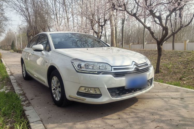 Used Citroen C5 2014 1.6T Automatic Luxury Model Exterior 5