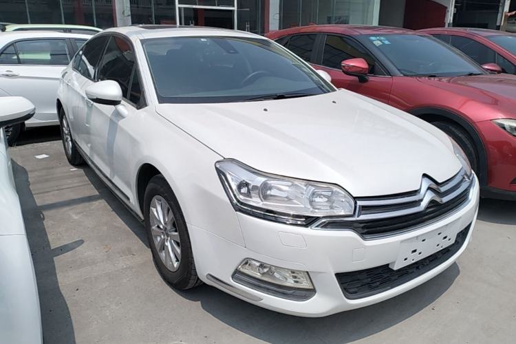 Used Citroen C5 2014 2.0L Automatic Luxury Edition Front Right 45 Deg