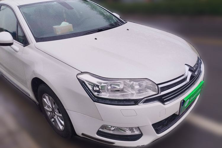 Used Citroen C5 2014 2.0L Automatic Luxury Edition Front Right 45 Deg