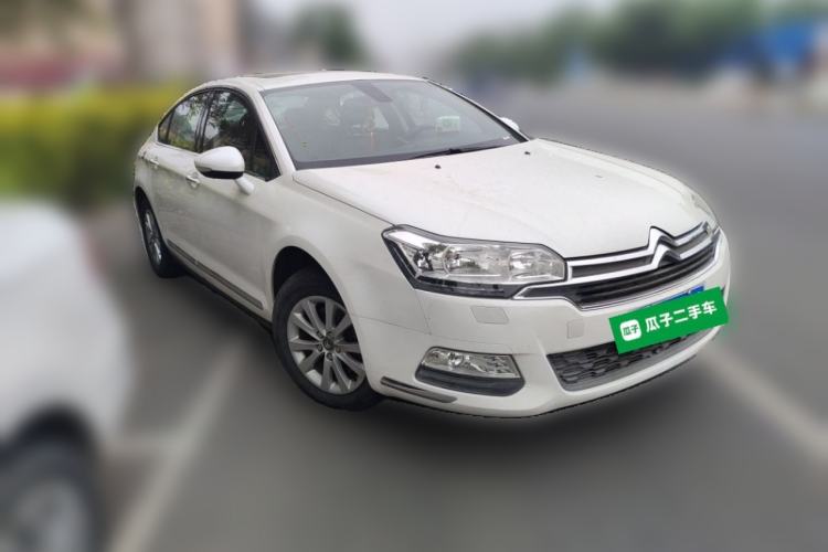 Used Citroen C5 2014 2.0L Automatic Luxury Edition Front Right 45 Deg