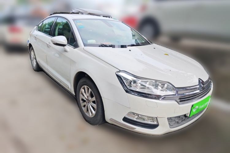 Used Citroen C5 2014 2.0L Automatic Luxury Edition Front Right 45 Deg