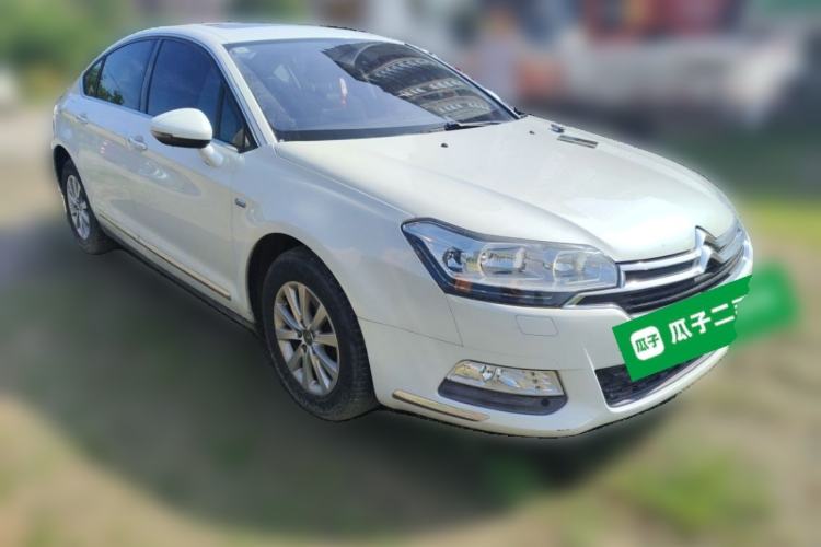 Used Citroen C5 2014 1.6T Automatic Luxury Model Front Right 45 Deg
