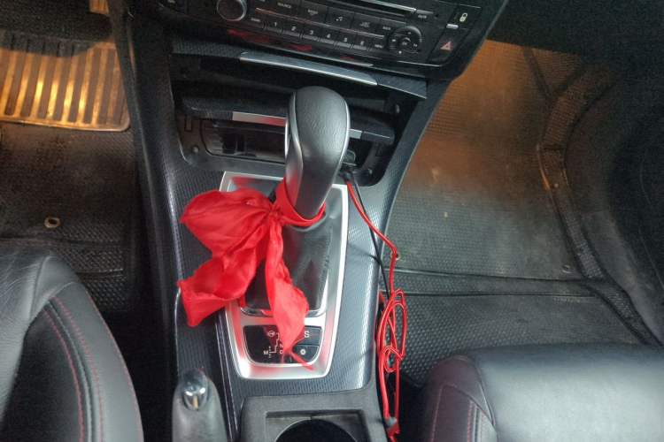 Used Citroen C5 2014 1.6T Automatic Prestige Model Gear Lever