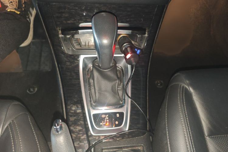 Used Citroen C5 2014 2.0L Automatic Luxury Edition Gear Lever
