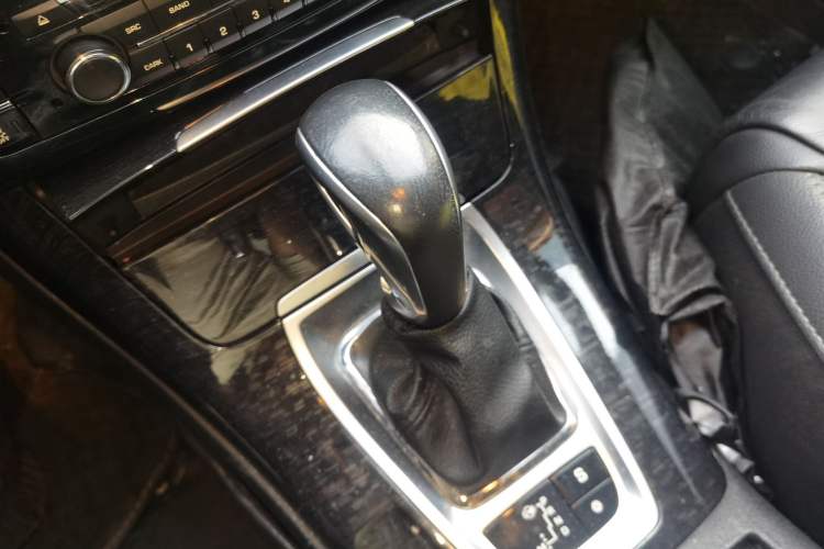 Used Citroen C5 2014 2.3L Automatic Prestige Edition Gear Lever