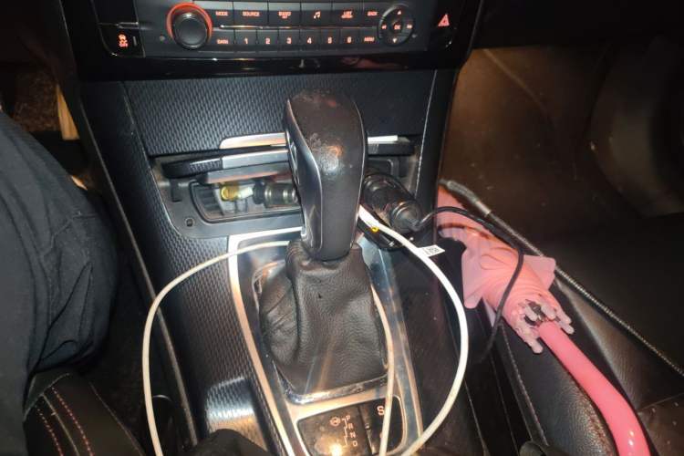 Used Citroen C5 2014 1.6T Automatic Prestige Model Gear Lever