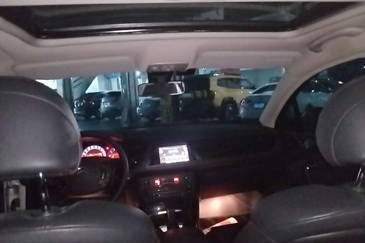 Used Citroen C5 2014 2.0L Automatic Luxury Edition Headliner