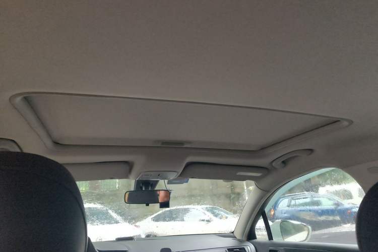 Used Citroen C5 2014 1.6T Automatic Prestige Model Headliner