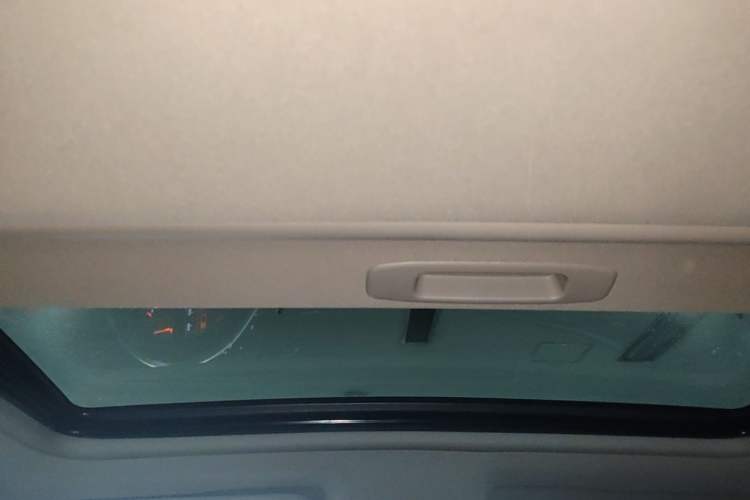 Used Citroen C5 2014 1.6T Automatic Luxury Model Headliner