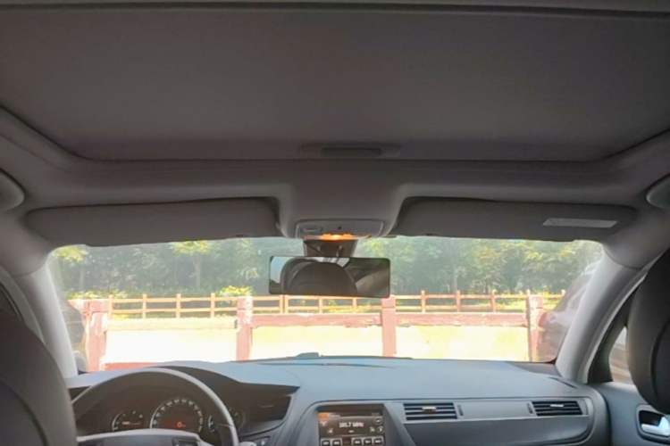 Used Citroen C5 2014 1.6T Automatic Prestige Model Headliner