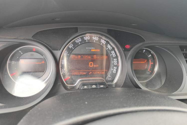 Used Citroen C5 2014 2.0L Automatic Zunyue Model Instrument Cluster