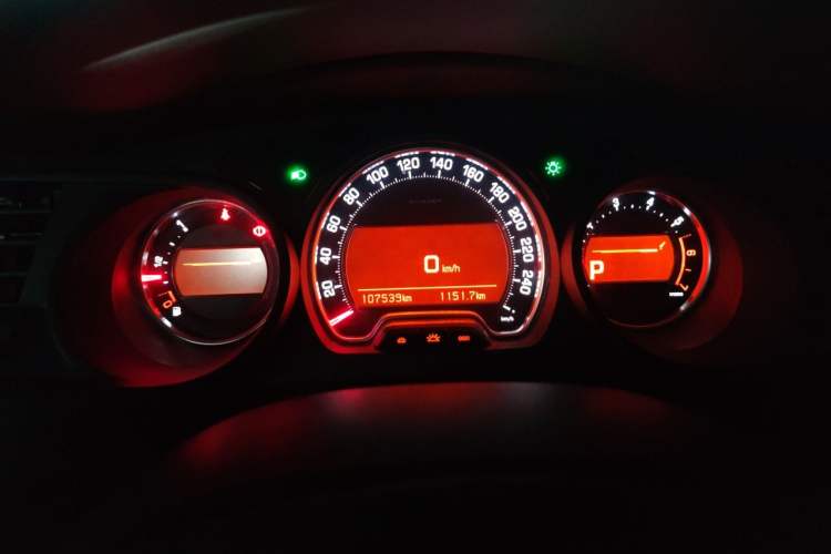 Used Citroen C5 2014 1.6T Automatic Luxury Model Instrument Cluster