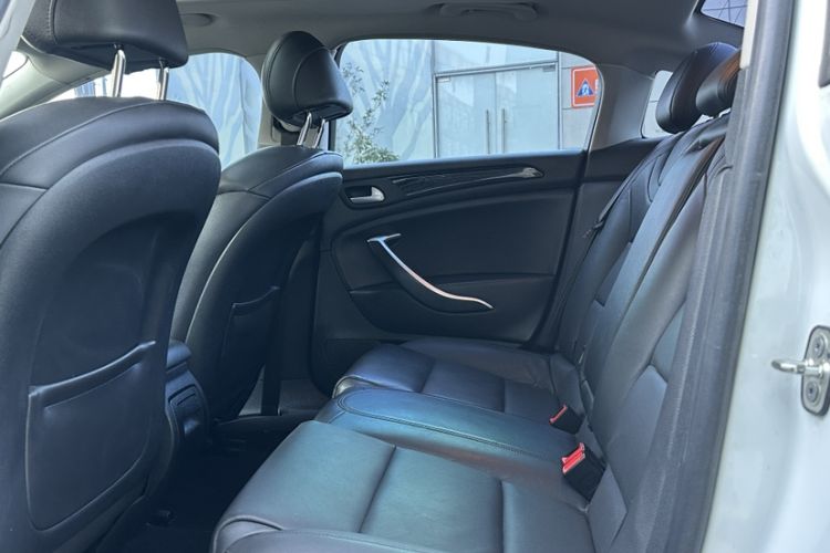 Used Citroen C5 2014 2.0L Automatic Luxury Edition Interior 2