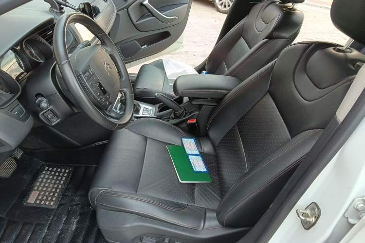 Used Citroen C5 2014 1.6T Automatic Luxury Model Left Front Seat