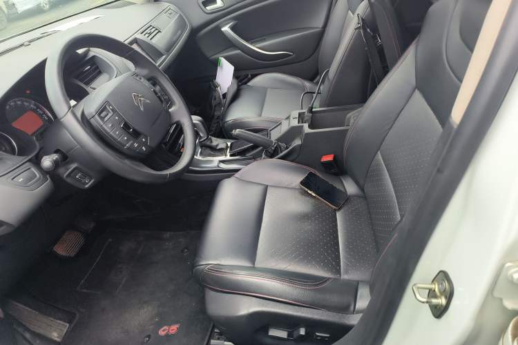 Used Citroen C5 2014 1.6T Automatic Luxury Model Left Front Seat