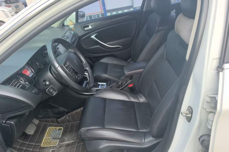 Used Citroen C5 2014 1.6T Automatic Luxury Model Left Front Seat